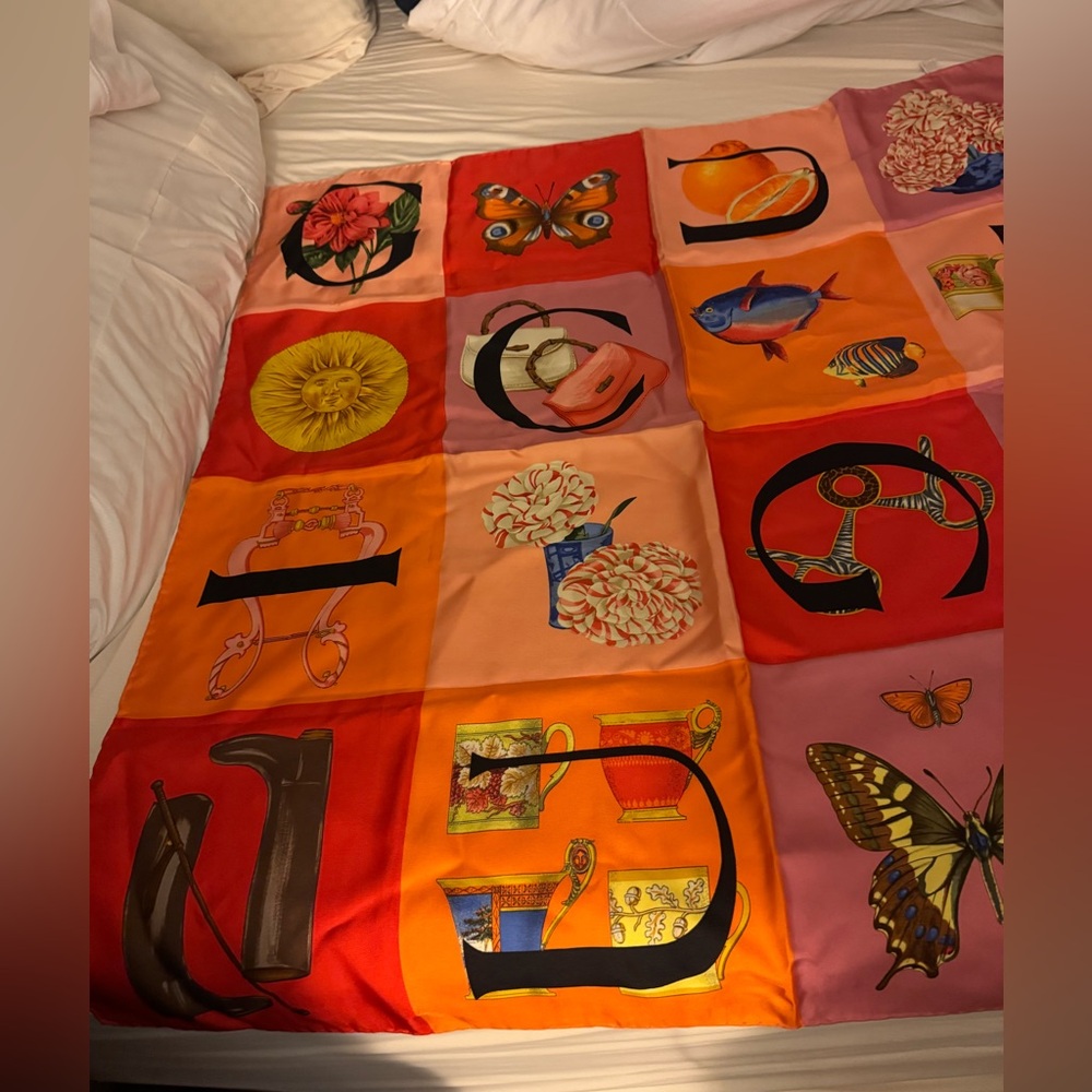 Gucci Patchwork Silk Large Scarf Others Scarf